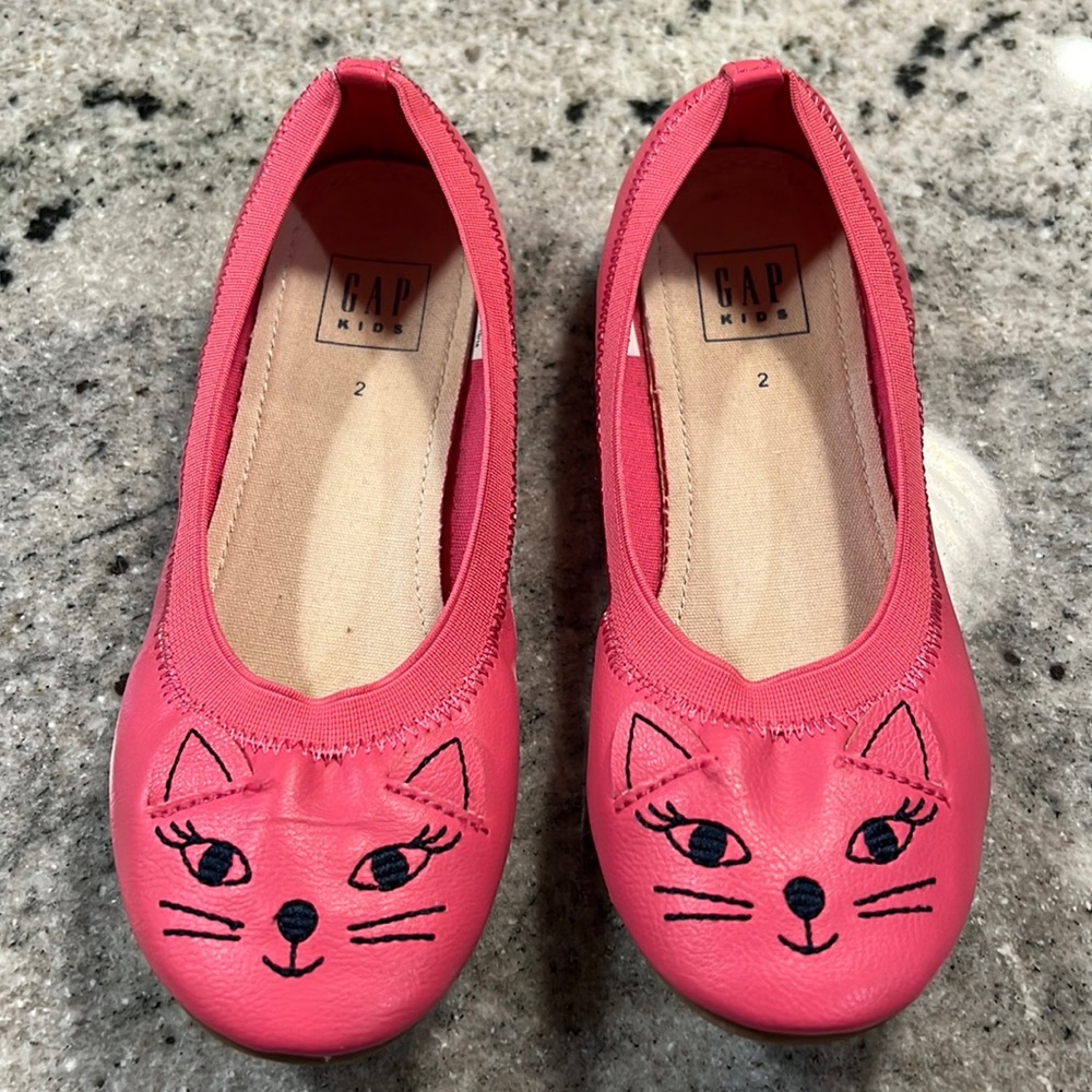 Gap girl ballet flats size 2